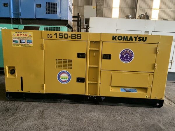 KOMATSU NHẬT BÃI